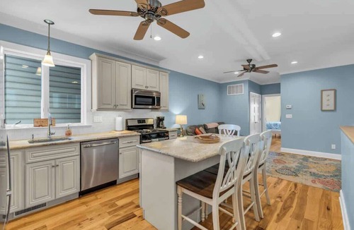 Sea Bright Apartment | * Beautiful 2BR Apt at the Beach in Sea Bright *