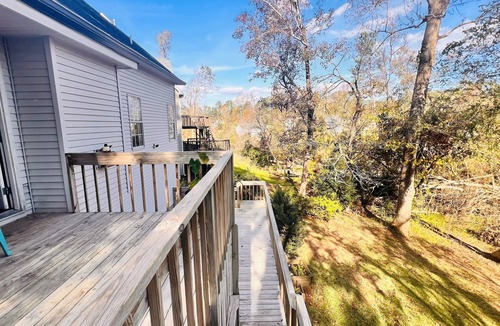 Martinez House | Beautiful 4-Bed, 4-Bath Home, just 6 miles from Augusta National Golf Club,