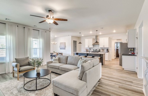 Owasso House | Beautiful 4 Bedroom Home in Owasso!