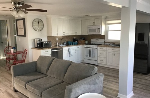 Bayville House | Beautiful and cozy Jerseyfront home