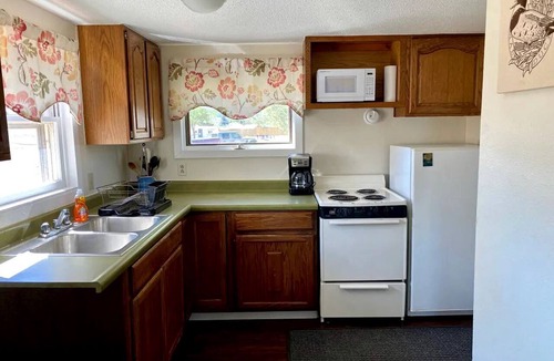 Hot Springs Cabin | Beautiful Cabin Incredible for a Romantic Getaway in South Dakota