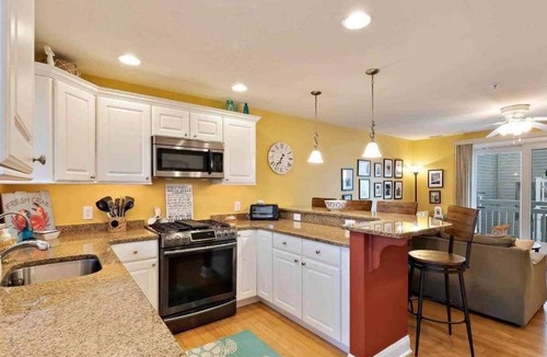 Sea Isle City Condo | Beautiful condo in our views of the bay and amazing sunsets