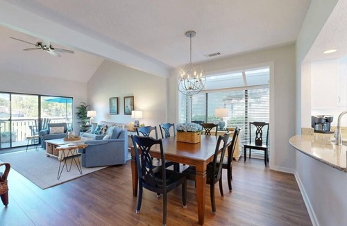 Palmetto Dunes Villa | Beautiful Golf Course Views From Your Private Deck!