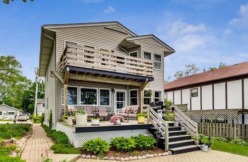 Round Lake House | Beautiful Huge Lakefront Remodeled Home with Incredible Views
