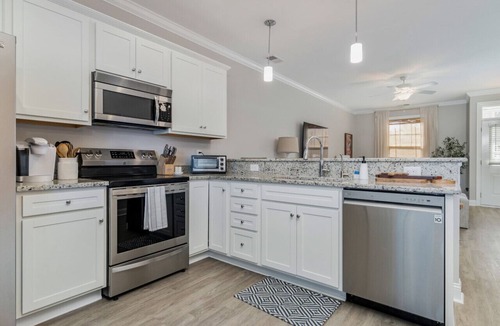 Atlantic Beach Villa | Beautiful Large Townhome Steps to the Beach