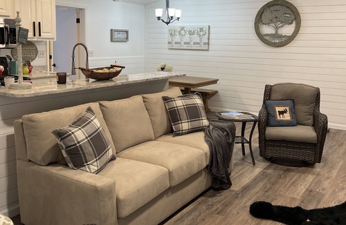Caton Cottage | Beautiful mountain cottage with great views!