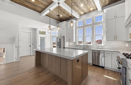 Surf City House | Beautiful New Luxury Construction w/a Pool!
