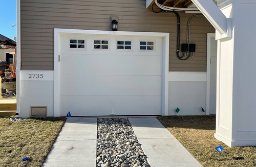 Gold Coast House | Beautiful Newer Construction 5 BR 3.5 bath