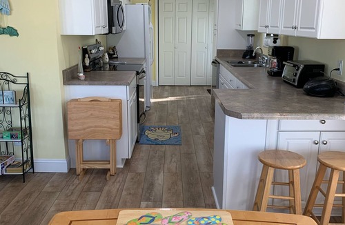 Myrtle Beach House | Beautiful Ocean Lakes Beach Home.100 Yards to the Beach.