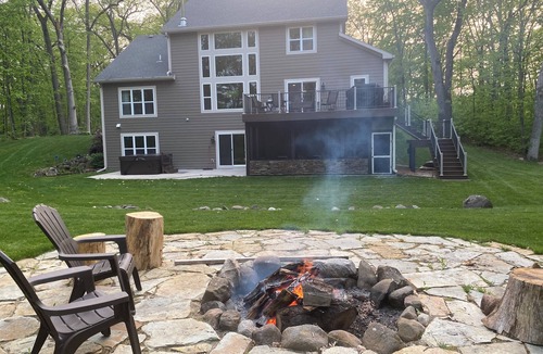 Burlington House | Beautiful,Spacious 5-bedroom home on 19 acres only 30 mi from downtown Milwaukee