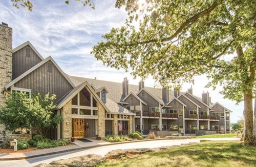 Hanover Apartment | Beautiful studio minutes from Galena's Balloon Festival and beautiful downtown
