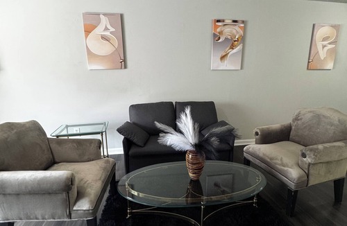 Lawrenceville House | Beautiful townhome in Lawrenceville