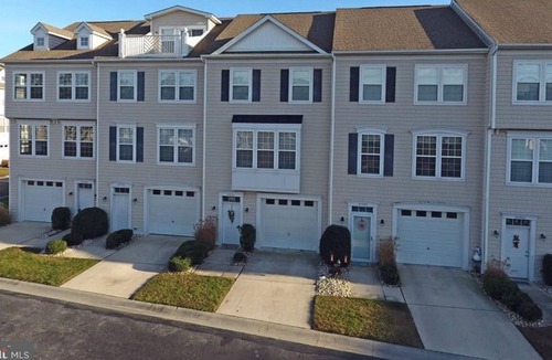 Long Neck House | Beautiful Townhouse close to the beach