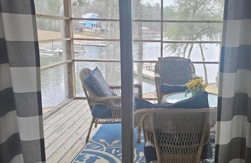 Camden House | Beautiful views on Lake Wateree with large screened in porch, 3 bedroom, 2 bath.