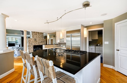 Annapolis House | Beautiful waterfront home on The Chesapeake Bay with private dock & beach access