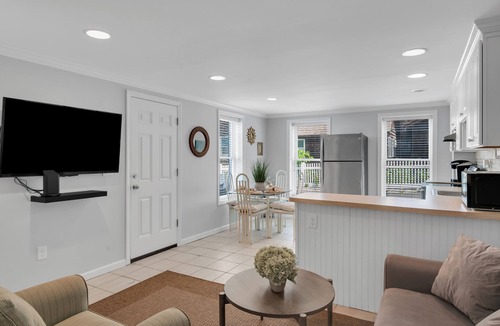 Avon Condo | Beautiful Well Design Condo in Bay Head + 1st Floor with outside seating area