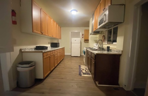Pikesville Apartment | Beautifully furnished entire first floor home
