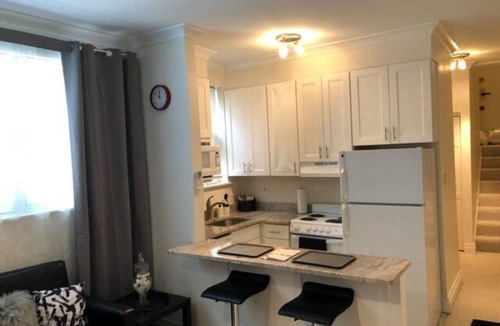 Dupont Circle Apartment | Beautifully Renovated DuPont Circle Studio