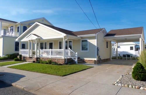 Wildwood Crest House | Beauty 4Bed/2.5Bath Single Level Home, Fantastic Outdoor Spaces, Steps to Beach