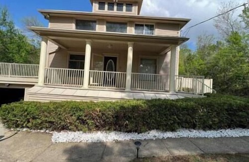 Sioux City Apartment | Bel apartment 4Beds/2BR with 100% Fiber internet, Bel apartment in Morningside