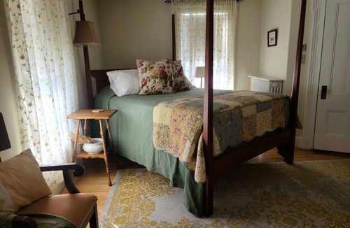 Bath Bed & Breakfast | Benjamin F. Packard House