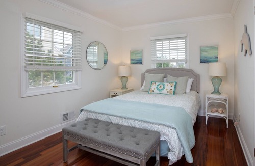 Normandy Beach House | Best sunsets at the Jersey Shore! Sleeps 10