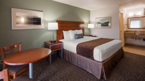 Custer Hotel | Best Western Buffalo Ridge Inn Near Mt Rushmore