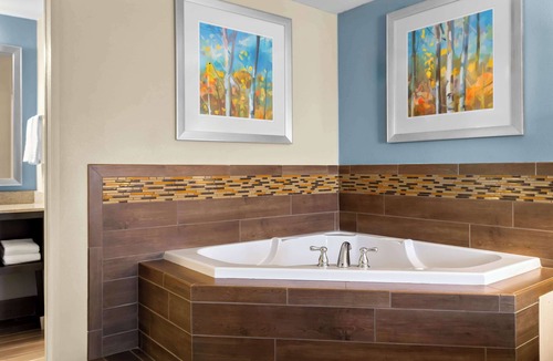 Newport Hotel | Best Western Newport Inn