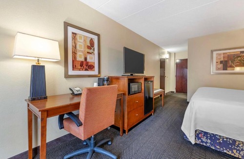 Shoreview Hotel | Best Western Plus St. Paul North/Shoreview
