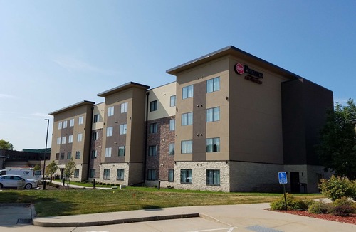 Ankeny Hotel | Best Western Premier Ankeny Hotel