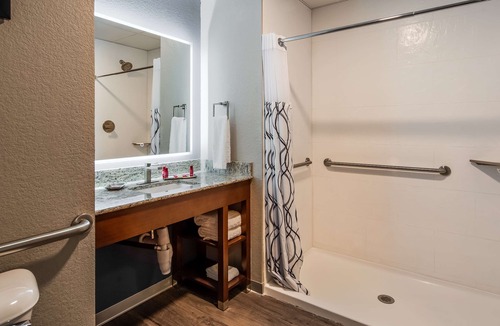 Ankeny Hotel | Best Western Premier Des Moines-Ankeny Hotel