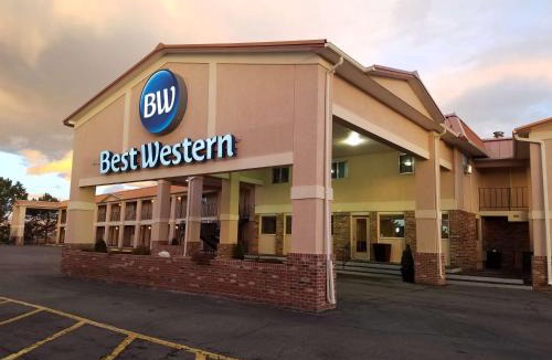 Wheatland Hotel | Best Western Torchlite