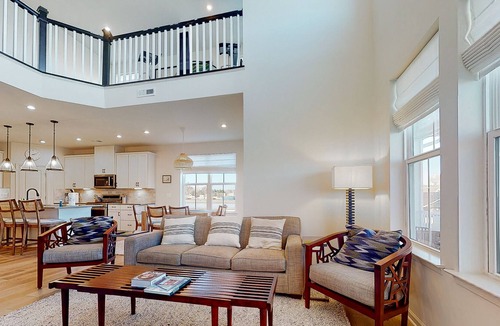 Millville Villa | Bishop's Landing brand new villa with EVC, pond views, outdoor pool, gym, tennis