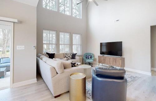 Millville House | Bishops Landing - 38480 Carroll Dr