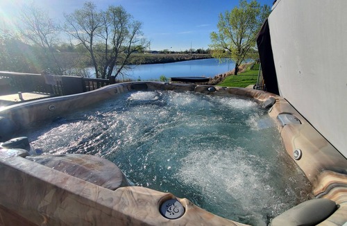 Rapid Valley House | Black Hills Homebase ♡ Sturgis Rally House Sleeps 10 Lots of Parking