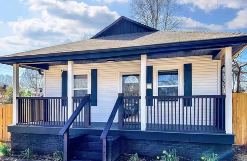 Alcoa House | Blackwood Home/♨️Hot tub relax/4 min to TYS airport