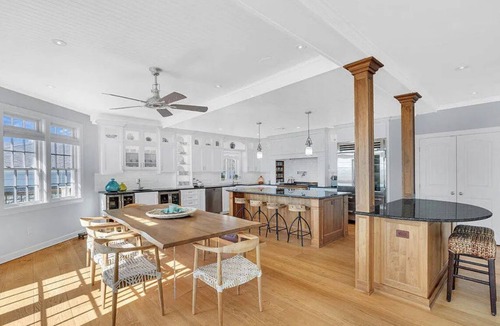 Wall House | Blue Haven by the sea- Ocean Front Oasis in the Heart of the Jersey Shore