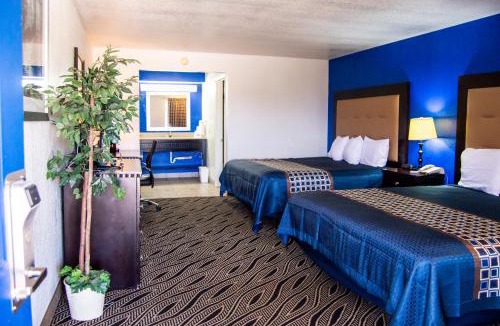 Sallisaw Hotel | Blue Jay Inn & Suites