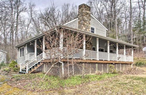 Gerton House | Blue Ridge Mountain Escape ~ 8 Mi to Chimney Rock
