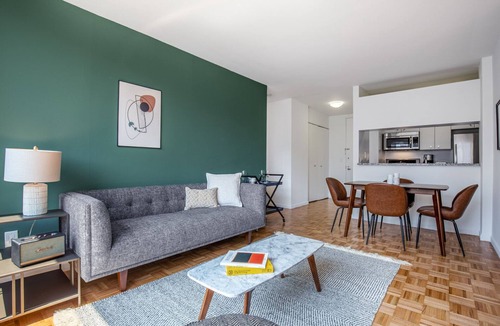 Battery Park City Apartment | Blueground | Battery Park City, rooftop, nr Battery Park