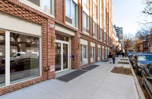 Boerum Hill Apartment | Blueground | Boerum Hill, rooftop, nr Brooklyn Bridge