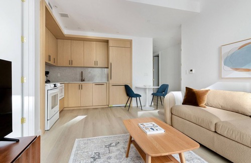 Boerum Hill Apartment | Blueground | Boerum Hill, rooftop, nr Brooklyn Bridge