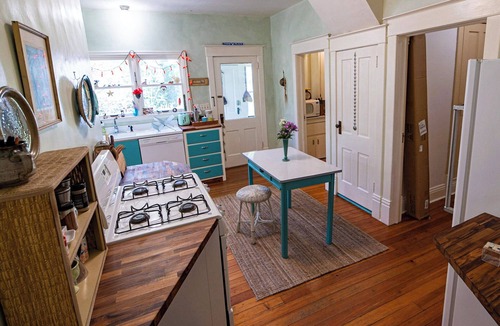Vermillion House | Bohemian 3-bedroom house with private yard in charming neighborhood