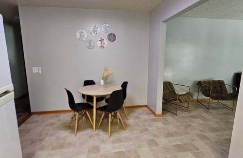Sergeant Bluff House | Boho House- 4 bedrooms/2 bath - just outside of Sioux City, close to everything!