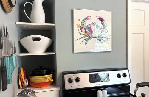 Roeland Park House | Boutique Cottage Near Plaza, Westport & Downtown KC