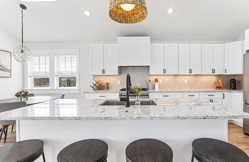 Manasquan House | Brand New Manasquan Beach House, steps to beach!