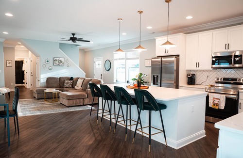 Riviera Beach House | Brand-new Modern Pasadena Home