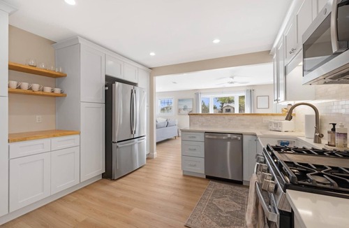 North Cape May House | Brand New Pool-Pool Games-Bikes-Beach Equipment