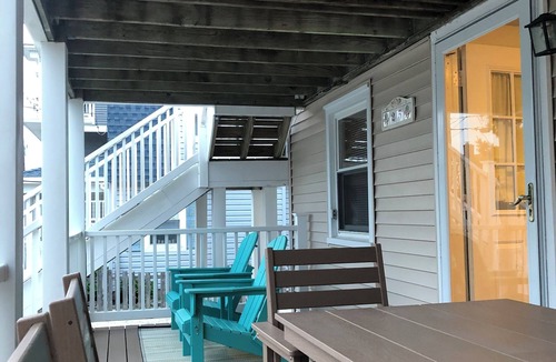 North Beach Haven House | Brant Beach 3 Houses to the Beach, Dog friendly, 1st floor