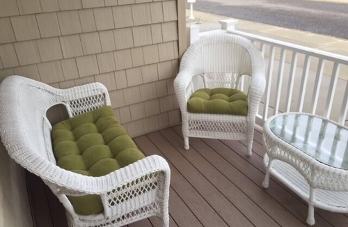 Diamond Beach House | Breath Taking 4 Bedoom 3 Bathroom Spacious Duplex